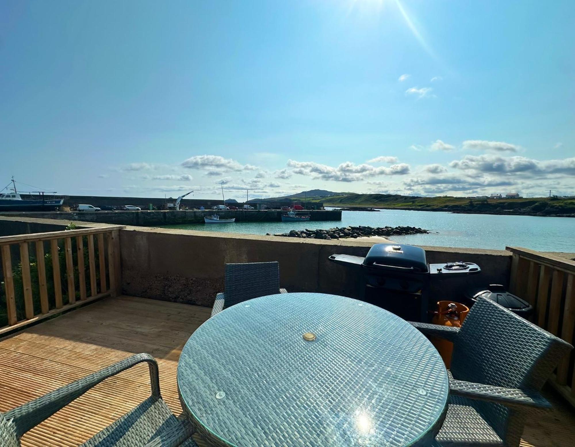 Cosy Portmor Log Cabin- Sea Views, Deck & Relaxation Malin Head Exterior foto